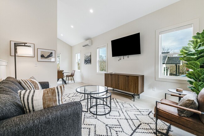 Foto del edificio - 108 Remi Ln