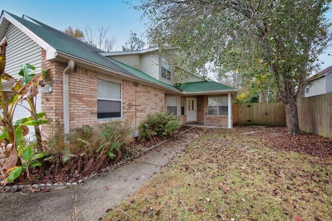 Foto del edificio - 1335 White Blossom Ln