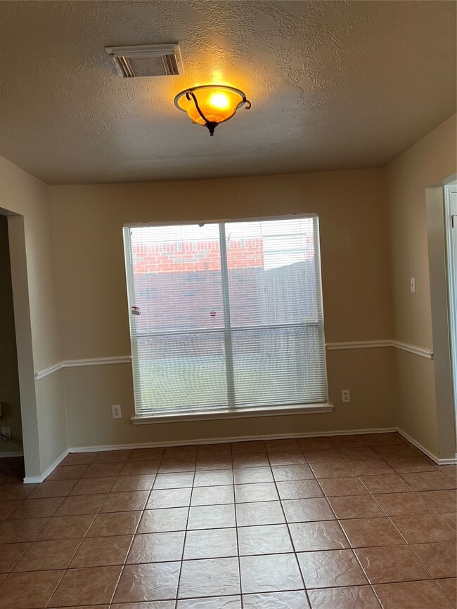 Building Photo - 819 Citation Dr