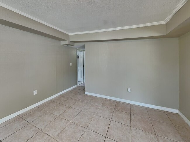 Foto del edificio - 2514 10th Ave Dr E