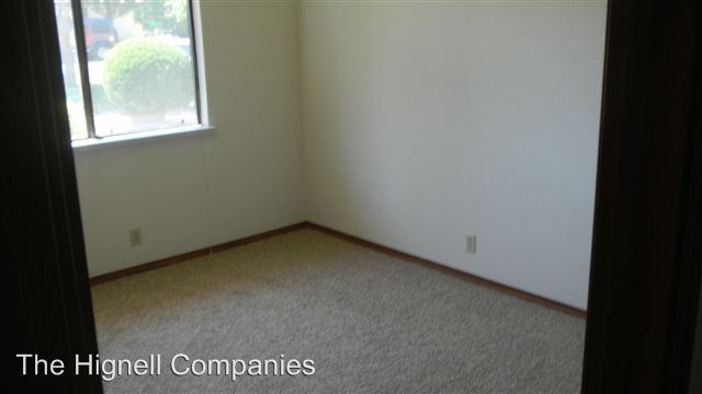 Building Photo - 1683 Kildare Ct
