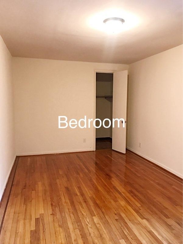 Foto del edificio - 4100 43rd Ave