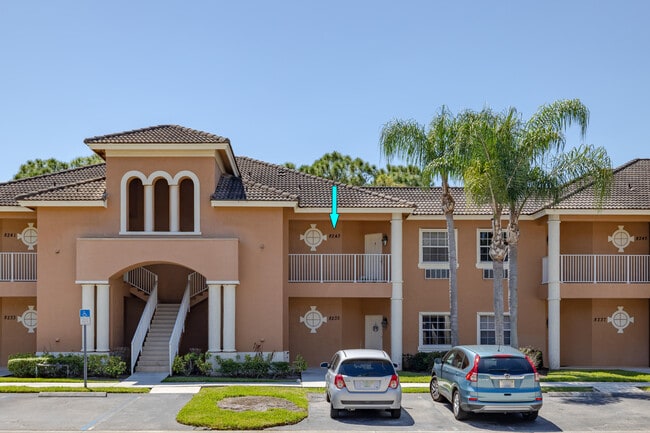 Foto del edificio - 8243 Mulligan Cir