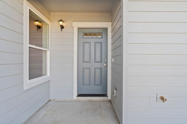 Foto del edificio - 1004 Brandon Way