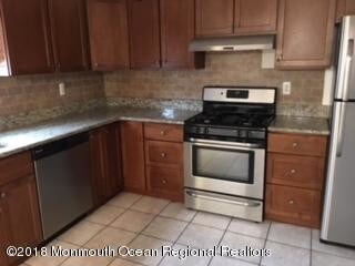 Building Photo - 60 County Rd