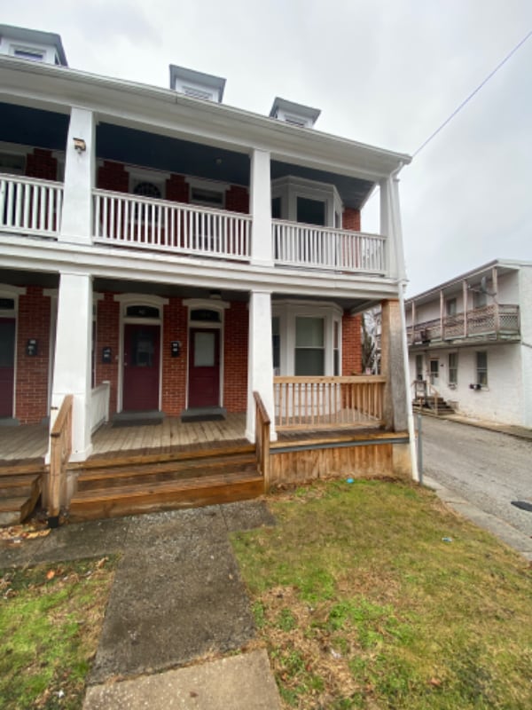 724 S Queen St, York, PA 17403 Apartment for Rent in York, PA