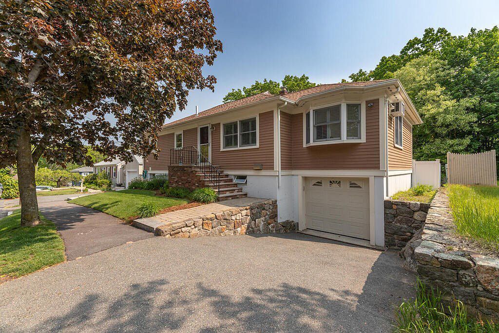 Primary Photo - 35 Judge Rd