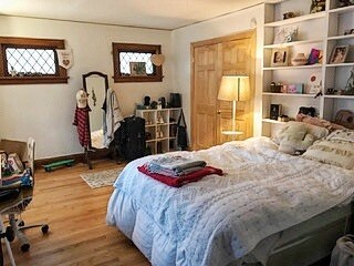 Foto del edificio - 3076 N Bartlett Ave