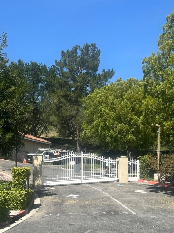 Foto del edificio - 2731 Erringer Rd