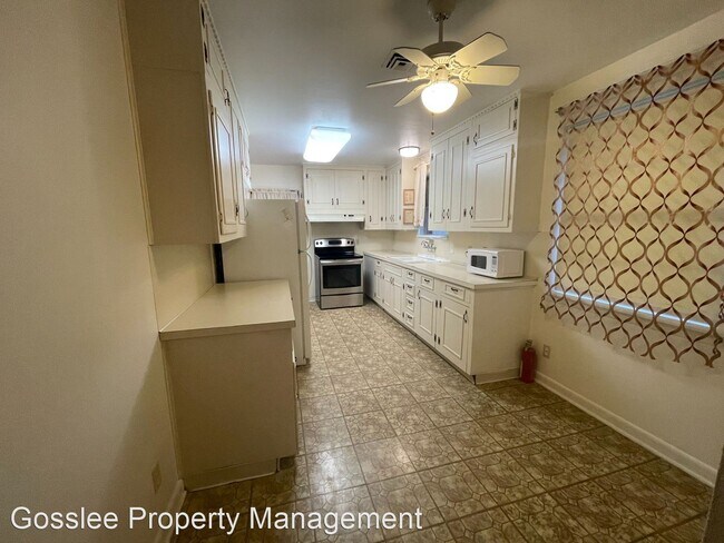 Foto del edificio - 3 br, 1.5 bath House - 2830 Alvin Lane