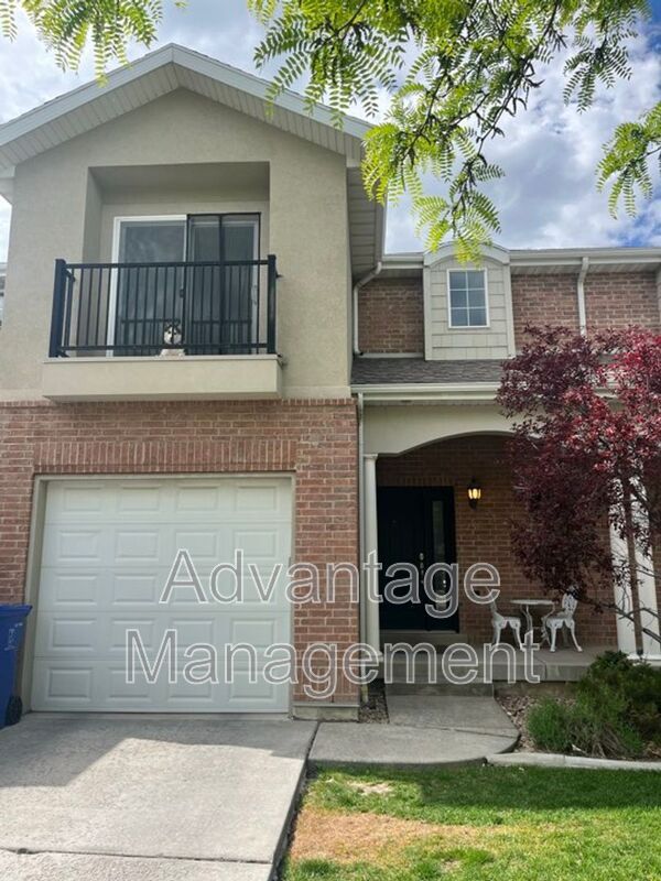 Foto principal - 251 Sunshine Dr