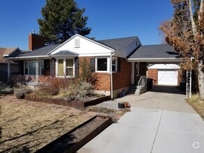Building Photo - 2477 3225 S
