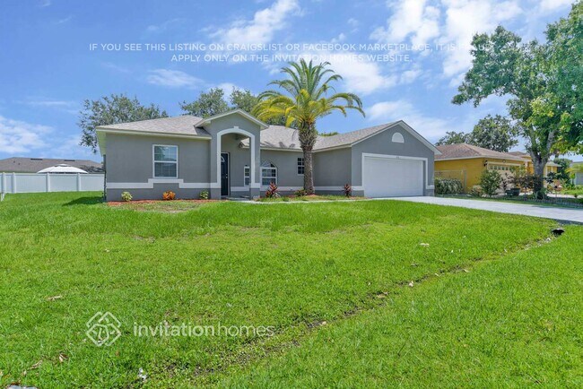 Building Photo - 676 Regency Way