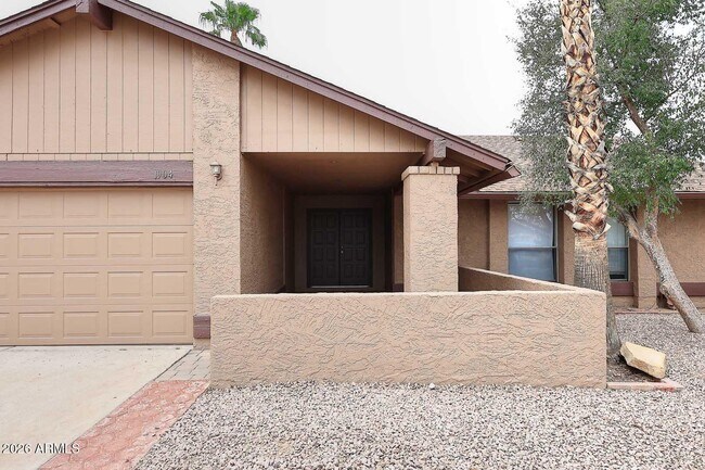 Foto del edificio - 1904 N Arrowhead Cir