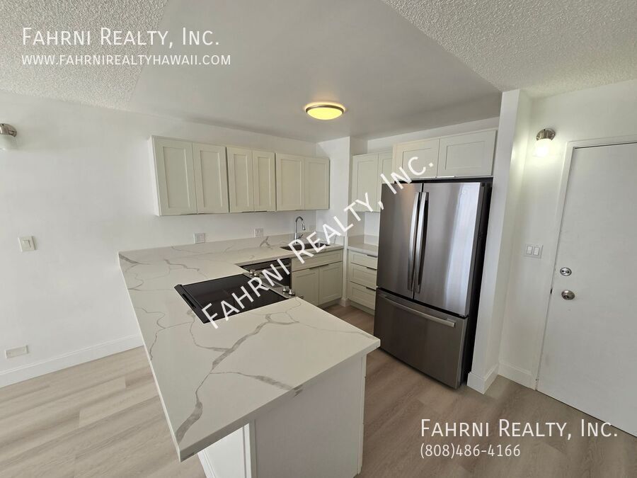 Primary Photo - Beautifully Remodeled 1-Bedroom Condo with...