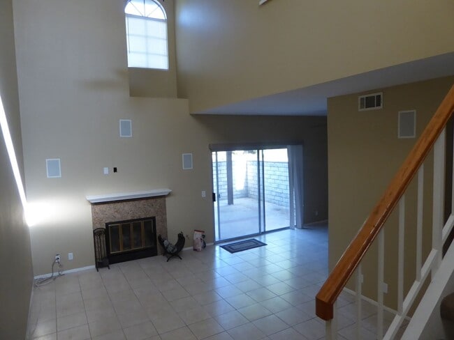 Foto del edificio - COMING SOON! Mountain View Courtyards 3 Be...