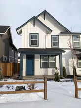 Building Photo - 20482 Murphy Rd