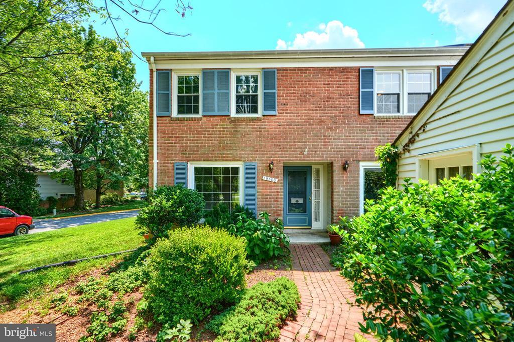 Foto principal - 19300 Dunbridge Way