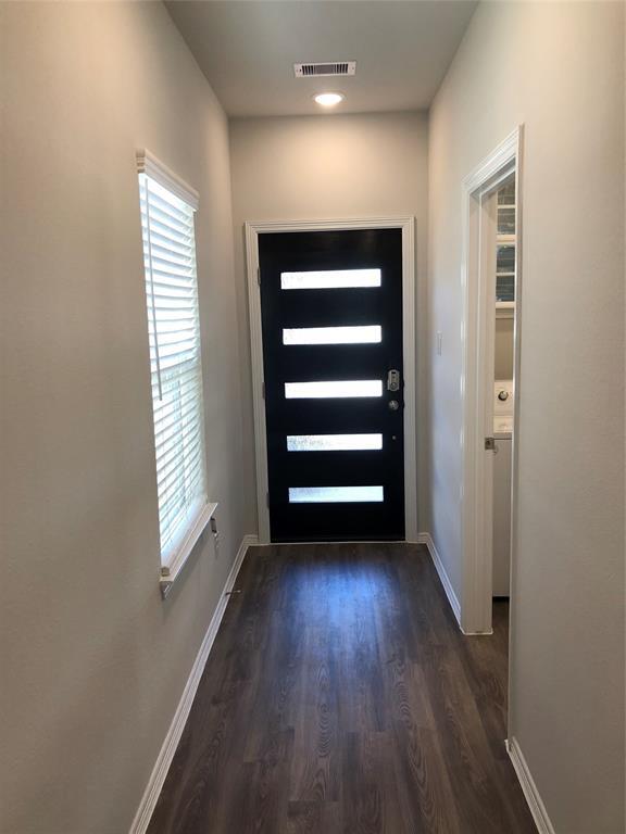 Building Photo - 5735 Fresh View Ct
