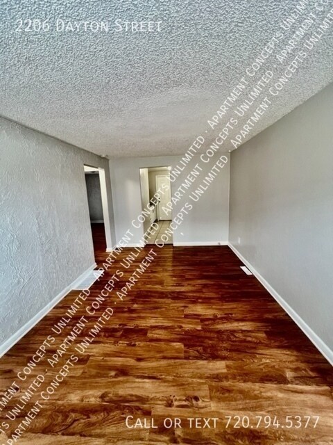 Photo - 2206 Dayton St Apartment