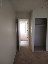 Building Photo - 212 Bradshaw Way