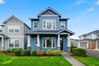 Building Photo - 3485 SE Birchleaf St