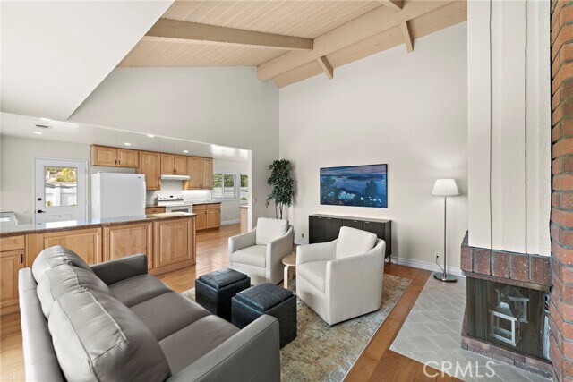 Building Photo - 1516 Seacrest Dr