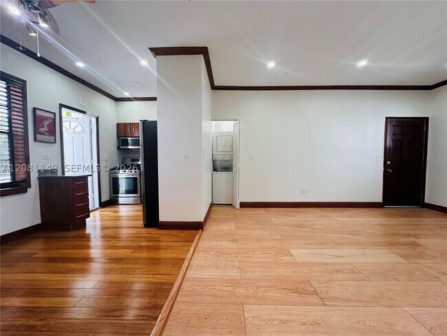 Foto del edificio - 1470 Lincoln Terrace