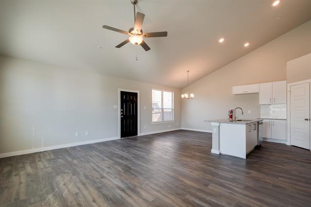 Building Photo - 712 Fallow Dr