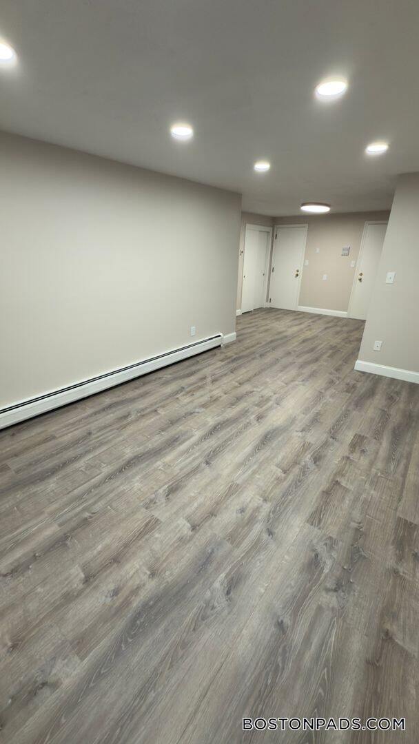 Foto del edificio - 24 Ridgewood Ln