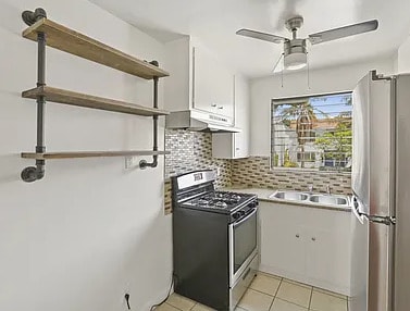 Foto del edificio - 945 N Curson Ave