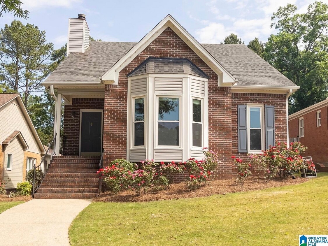 1145 Mayland Ln, Vestavia Hills, AL 35216 House Rental in Vestavia