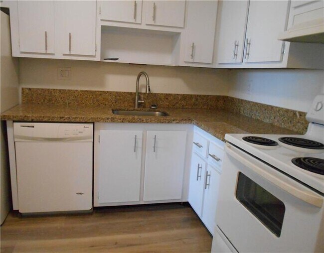 Foto del edificio - 2781 Taft St