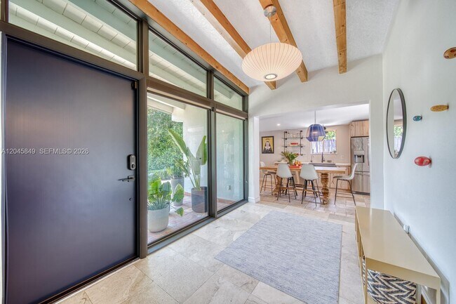 Building Photo - 7055 SW 84th Ave