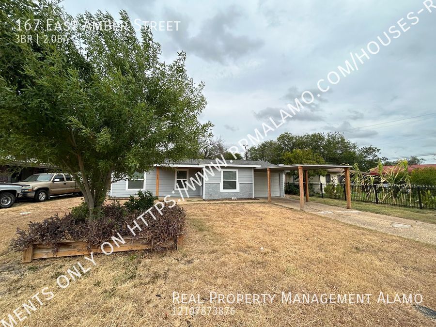 Foto principal - MUST SEE! GORGEOUS 3 Bedroom / 2 Bath Home...