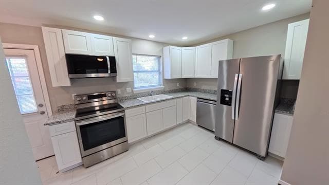 Building Photo - 2233 Huskey St