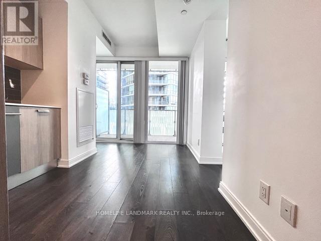 Photo du bâtiment - 42 Charles St E