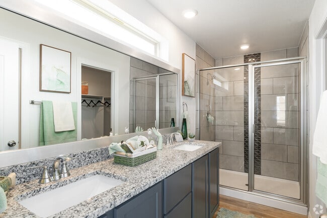 4BR, 2.5BA - 1,941SF - Primary Bathroom - TerraLane at Campo Del Sol