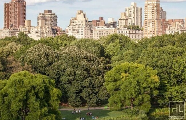 Foto del edificio - WEST 58 STREET