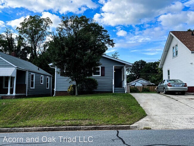 Building Photo - 3 br, 1 bath House - 1710 Marion St