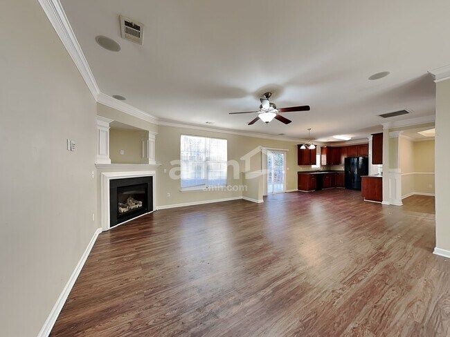 Foto del edificio - 106 Circle Grove Ct