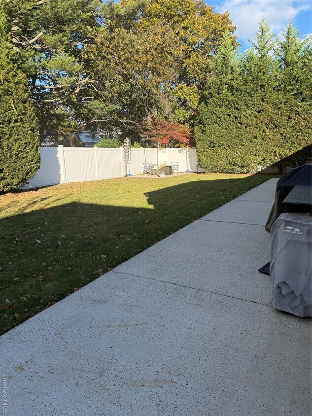 Foto del edificio - 15 Garfield Ave