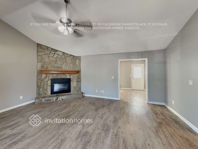 Building Photo - 4145 Fox Chase Dr