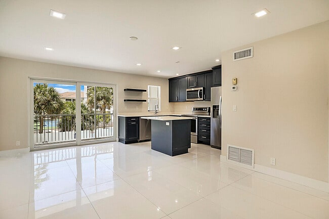 Building Photo - 1439 S Ocean Blvd