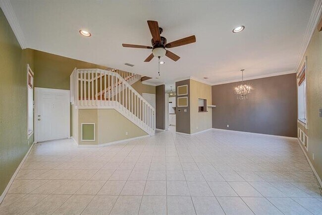 Foto del edificio - 3614 Lakewood Pl