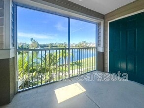 Building Photo - 8809 Manor Loop