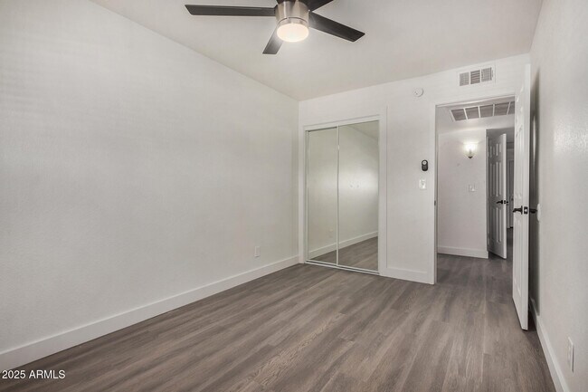 Foto del edificio - 18202 N Cave Creek Rd