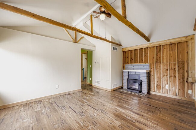 Foto del edificio - 9 Moon Dance Ln