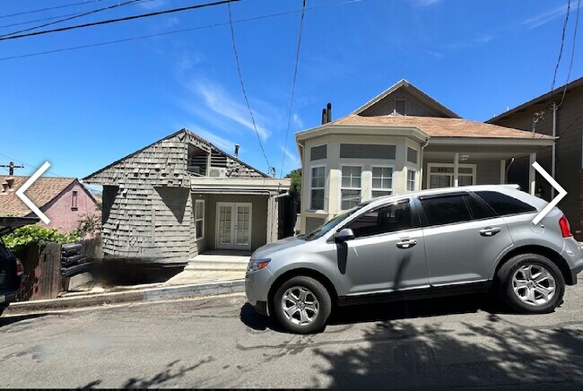 Photo - 662 Alhambra St Apartments