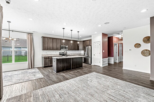 Building Photo - 9442 Orchard Cove Dr
